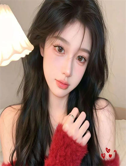 探索《在苍色世界的中心》的奥秘：隐藏细节与深层意义，双语字幕